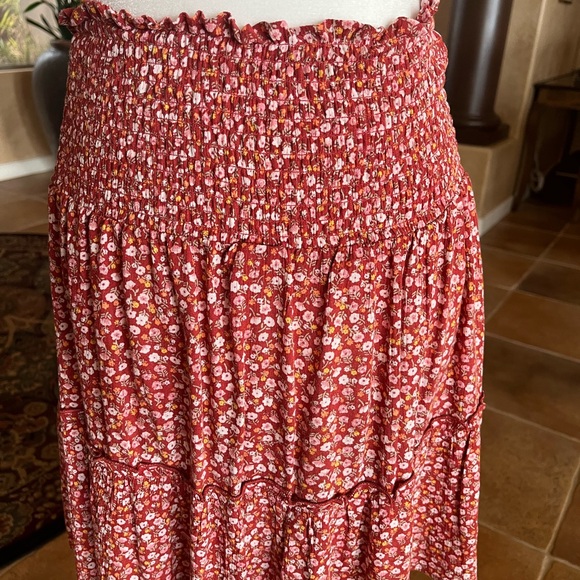 Hippie Rose Floral Mini Skirt - Picture 3 of 4